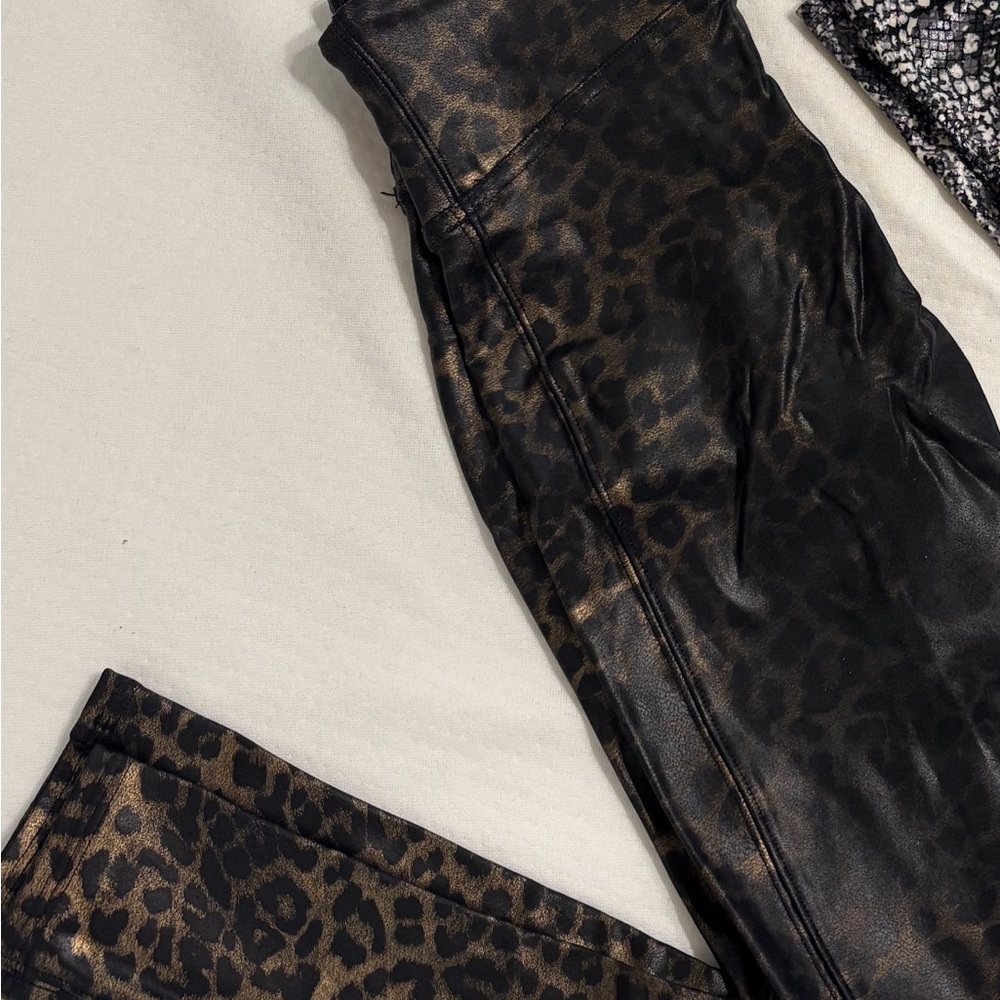 SPANX Leopard Print Leggings